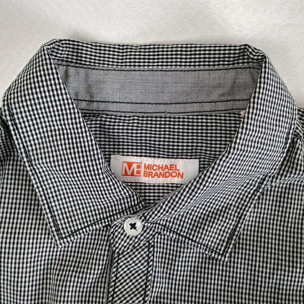 Michael Brandon Mens M Button Down Casual Shirt‎ Long Sleeved Check Black White